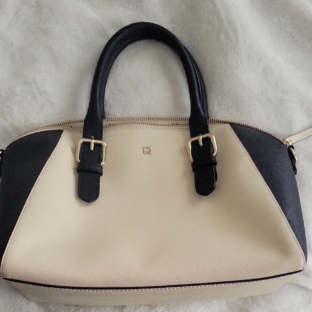 Elegant Cream and Black Handbag